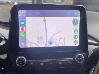 Photo 10 Ford Fiesta VII 1.1 75PS COOL & CONNECT