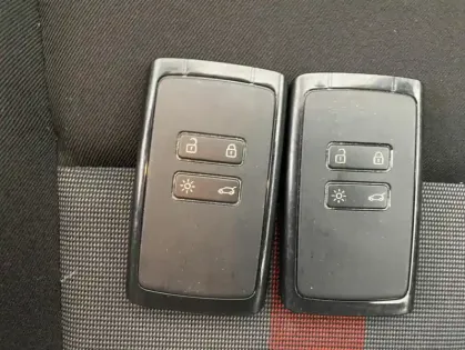 Photo 21 Dacia Duster Blue dCi 115 4x2 SL Techroad 5p