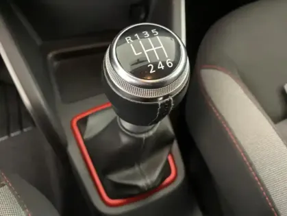 Photo 20 Dacia Duster Blue dCi 115 4x2 SL Techroad 5p