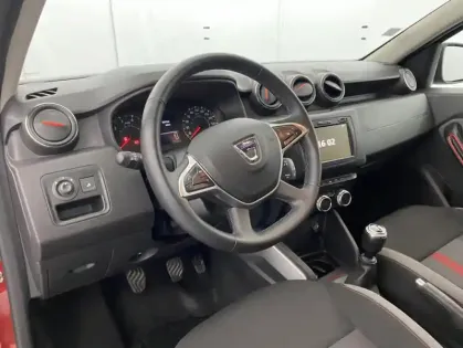 Photo 13 Dacia Duster Blue dCi 115 4x2 SL Techroad 5p