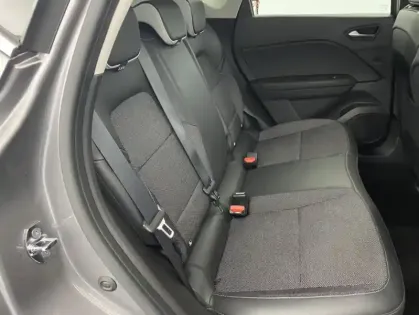 Photo 21 Renault Captur TCe 140 EDC 21 Intens 5p