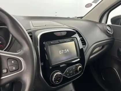 Photo 16 Renault Captur TCe 120 Energy EDC Intens 5p