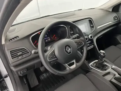 Photo 9 Renault Megane IV Berline Blue dCi 115 21B Business 5p