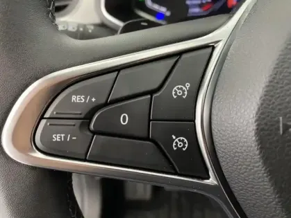 Photo 12 Renault Captur TCe 140 EDC 21 Intens 5p