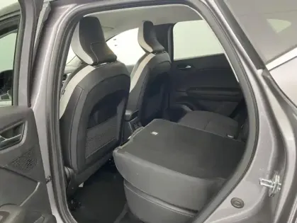 Photo 27 Renault Captur TCe 140 EDC 21 Intens 5p