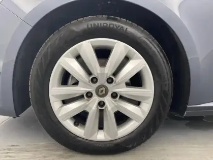 Photo 8 Renault Megane IV Berline Blue dCi 115 21B Business 5p