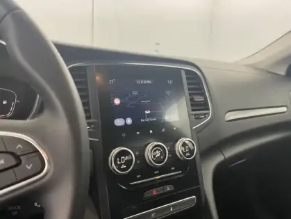 Photo 13 Renault Megane IV Berline Blue dCi 115 21B Business 5p