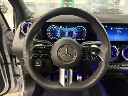 Photo 14 Mercedes Classe B 200 d AMG Line Full Led Pack Black Apple CarPlay