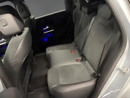 Photo 12 Mercedes Classe B 200 d AMG Line Full Led Pack Black Apple CarPlay