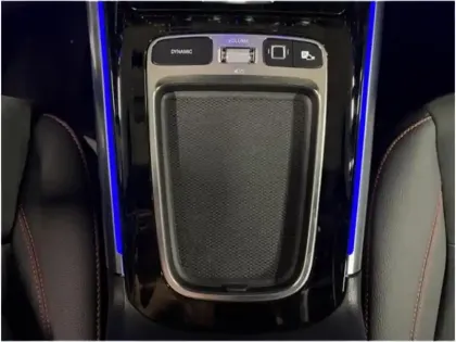 Photo 30 Mercedes Classe B 200 d AMG Line Full Led Pack Black Apple CarPlay