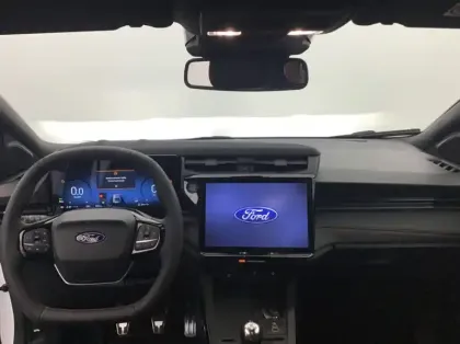 Photo 12 Ford Puma Nouveau 1.0 EcoBoost 125 ch mHEV S&S BVM6 ST-Line