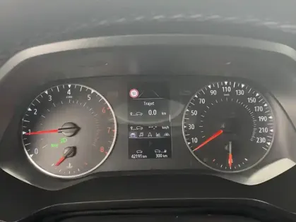 Photo 12 Renault Captur TCe 90 Business 5p