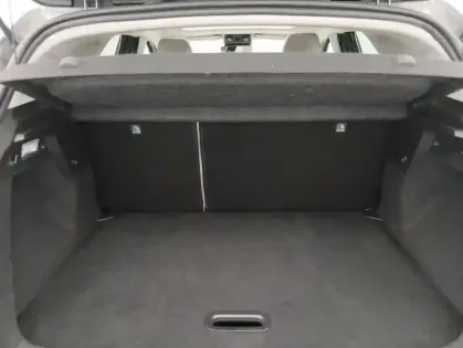 Photo 15 Renault Captur TCe 140 EDC - 21B Initiale Paris