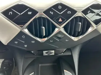 Photo 12 DS DS 3 DS3 Crossback E-Tense Performance Line+