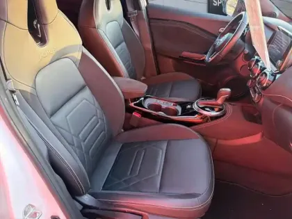 Photo 8 Nissan Juke  Hybrid 143 N-Design