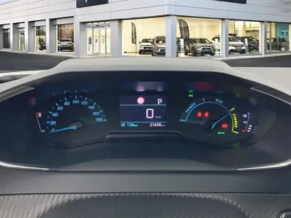 Photo 20 Peugeot 2008  Electrique 136 ch Allure