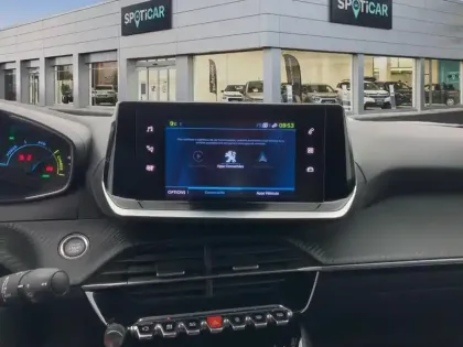 Photo 10 Peugeot 2008  Electrique 136 ch Allure