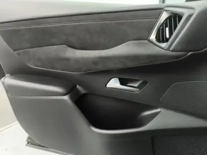 Photo 19 DS DS 3 DS3 Crossback PureTech 130 EAT8 Performance Line+