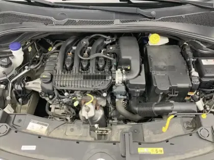 Photo 6 Citroën C3  PureTech 83 S&S BVM5 C-Series