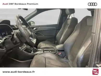 Photo 9 Audi Q3 35 TDI 150 ch S tronic 7 S line