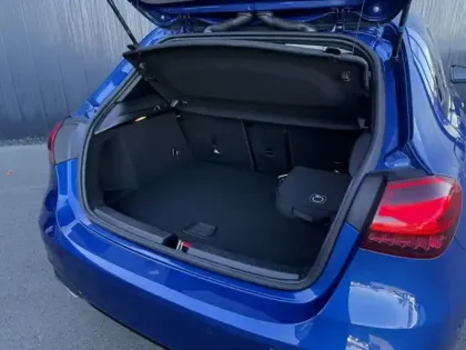 Photo 6 Mercedes Classe A 250 e Hybrid EQ AMG Line