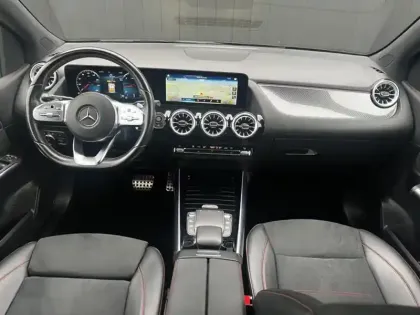 Photo 8 Mercedes Classe B 200 d AMG Line Edition