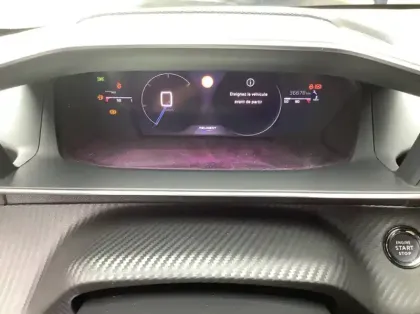 Photo 13 Peugeot 208 Nouvelle PureTech 100 S&amp;S BVM6 GT