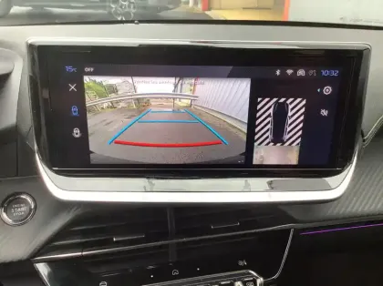 Photo 48 Peugeot 208 Gén. II Ph2 GT 5