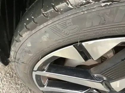 Photo 57 Peugeot 208 Nouvelle PureTech 100 S&S BVM6 GT