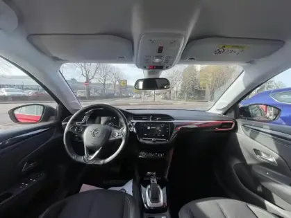 Photo 12 Opel Corsa Electrique 136 ch 50 kwh Elegance