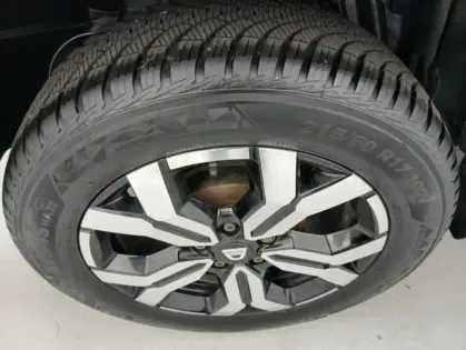 Photo 16 Dacia Duster Blue dCi 115 4x2 Prestige