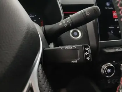 Photo 25 Renault Clio V TCe 140 RS Line