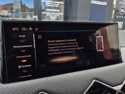 Photo 33 DS DS 3 1.5 BLUEHDI 130 AUTOMATIQUE BASTILLE