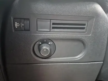 Photo 38 DS DS 3 1.5 BLUEHDI 130 AUTOMATIQUE BASTILLE