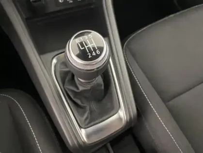 Photo 20 Renault Captur Blue dCi 95 Business 5p