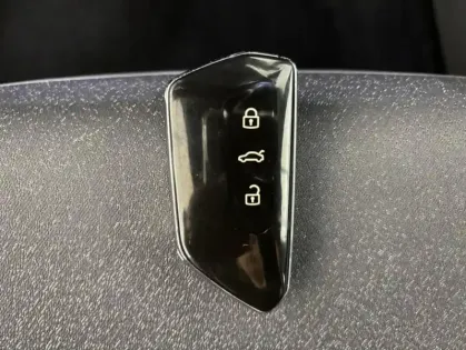 Photo 20 Volkswagen Id.3 204ch Pro S 77 kWh