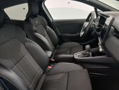 Photo 13 Renault Clio V E-Tech full hybrid 145 Esprit Alpine