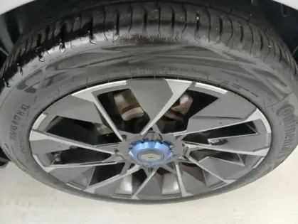 Photo 16 Renault Clio V E-Tech full hybrid 145 Esprit Alpine