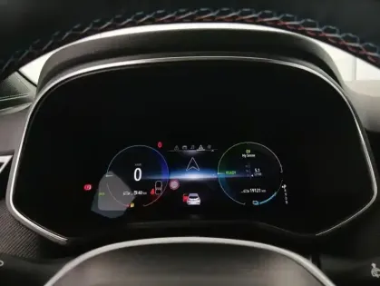 Photo 20 Renault Clio V E-Tech full hybrid 145 Esprit Alpine