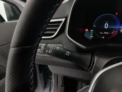 Photo 25 Renault Clio V E-Tech full hybrid 145 Esprit Alpine