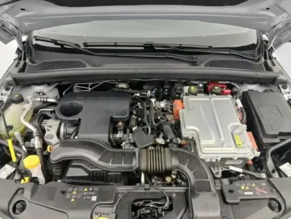 Photo 18 Renault Clio V E-Tech full hybrid 145 Esprit Alpine