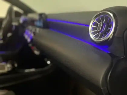 Photo 21 Mercedes Classe A 200 AMG Line