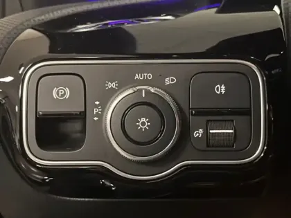 Photo 22 Mercedes Classe A 200 AMG Line