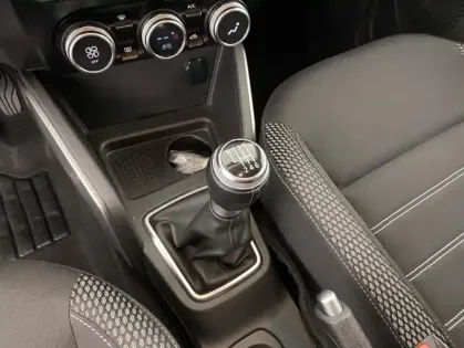 Photo 17 Dacia Duster Blue dCi 115 4x2 Prestige 5p