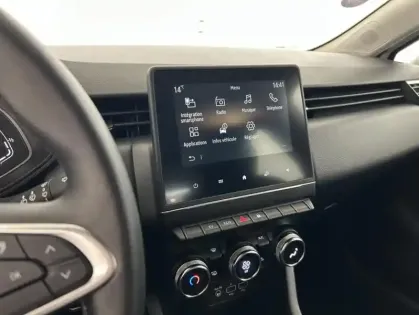 Photo 17 Renault Clio 1.6 E-Tech hybride 140ch Zen