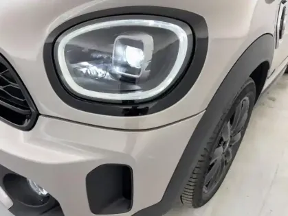 Photo 48 Mini Countryman Cooper SE 125ch + 95ch Edition Premium ALL4 BVA6