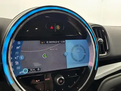 Photo 44 Mini Countryman Cooper SE 125ch + 95ch Edition Premium ALL4 BVA6