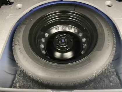 Photo 23 Dacia Duster Blue dCi 115 4x2 Prestige 5p