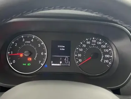 Photo 13 Dacia Duster Blue dCi 115 4x2 Prestige 5p