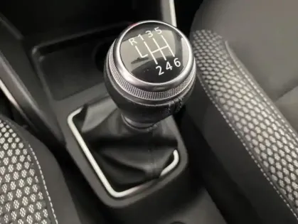 Photo 17 Dacia Duster Blue dCi 115 4x2 Prestige 5p